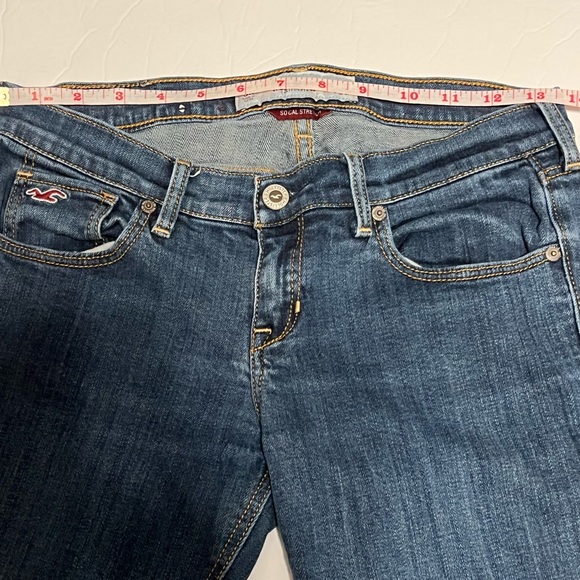 Hollister Social Stretch Womens Jeans Size 3R - Picture 3 of 10
